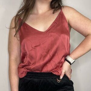 HelloNite V Neck Camisole in Rust New With Tags Size Medium Satin